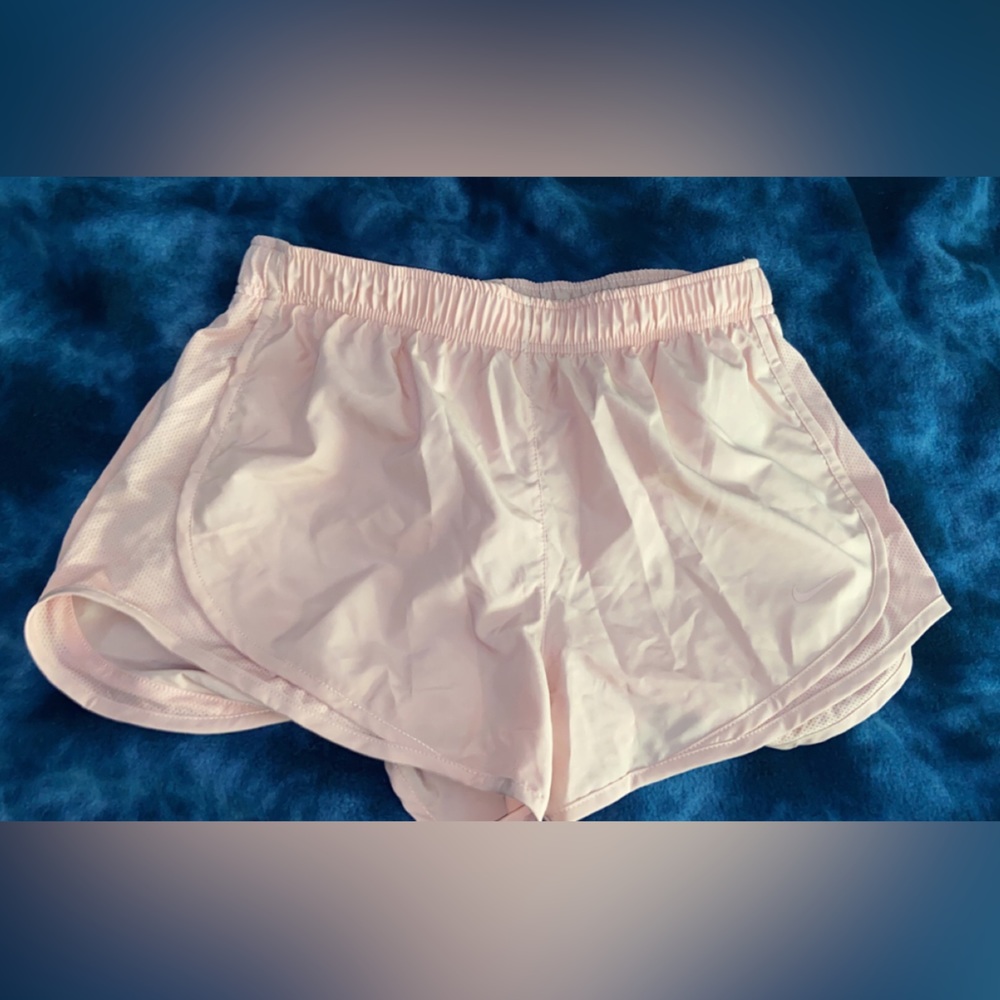 pink nike shorts size medium
